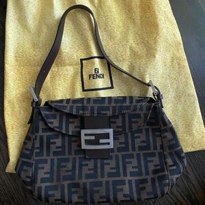 Fendi zucca mamma baguette vintage